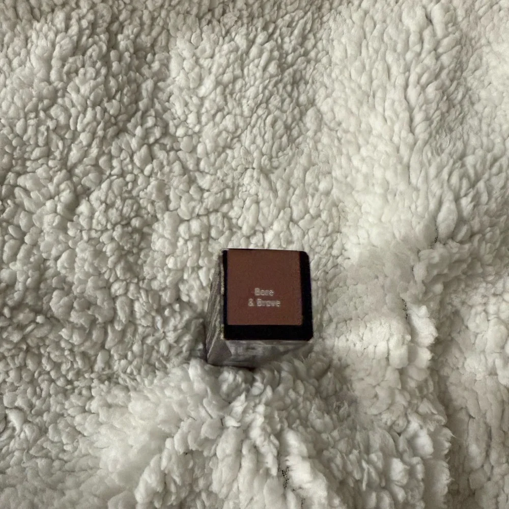 IT Cosmetics Superhero No-Tug Shadow Stick - Bare & Brave